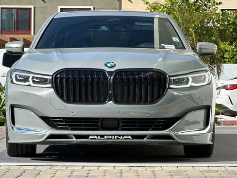 Used 2022 BMW ALPINA B7 xDrive w/ Luxury Rear Seating Package AWD/4WD image 8