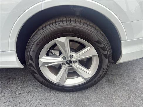 Certified 2026 Audi Q7 3.0T Premium AWD/4WD image 7