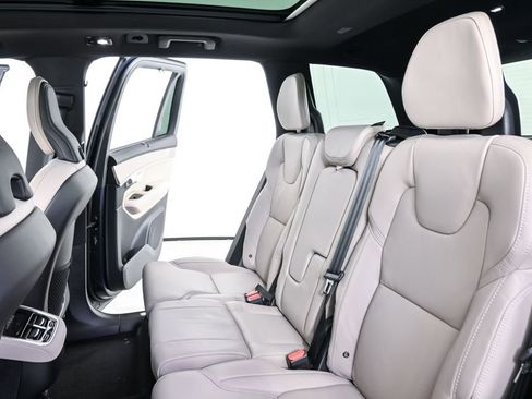 New 2026 Volvo XC90 B6 Ultra w/ Protection Package Premier AWD/4WD image 21