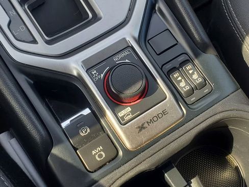 Used 2020 Subaru Forester Premium image 28