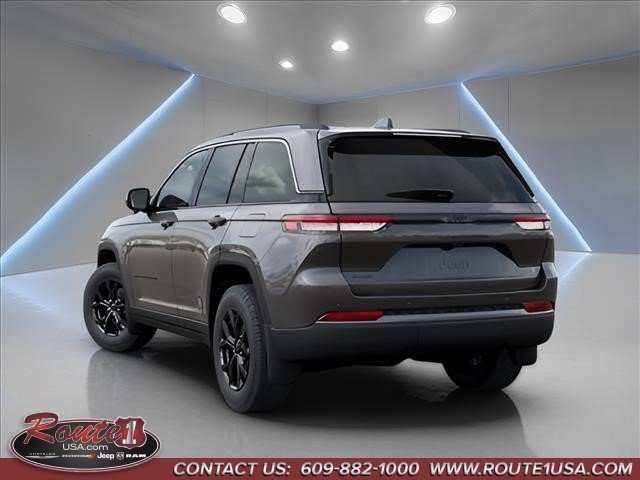 New 2026 Jeep Grand Cherokee Altitude AWD/4WD image 3