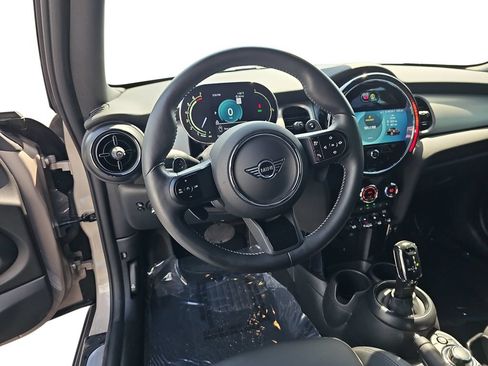 Used 2023 MINI Cooper S FWD image 16