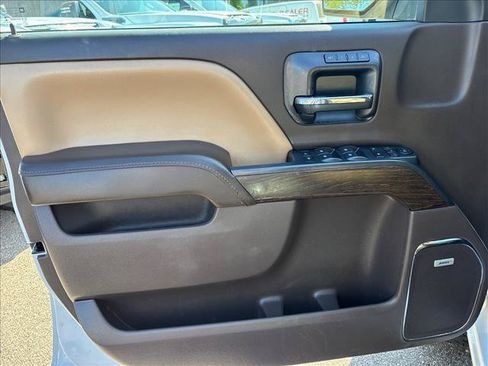 Certified 2017 GMC Sierra 1500 Denali AWD/4WD image 19