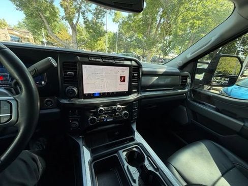 Used 2024 Ford F350 Lariat w/ Lariat Ultimate Package AWD/4WD image 21
