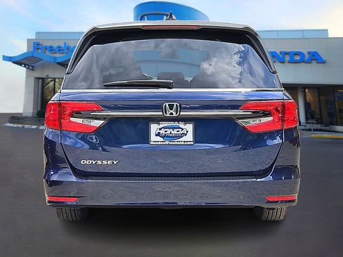 Certified 2023 Honda Odyssey EX-L image 6