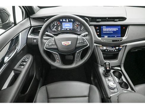 New 2026 Cadillac XT5 Premium Luxury w/ Driver Assist Package image 14