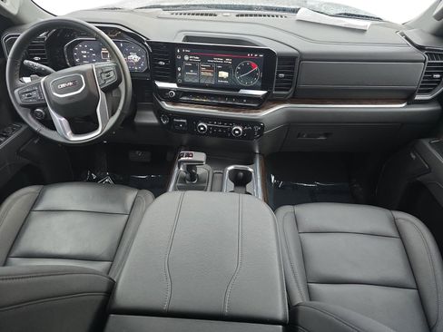Used 2025 GMC Sierra 1500 Elevation w/ Elevation Premium Package AWD/4WD image 9