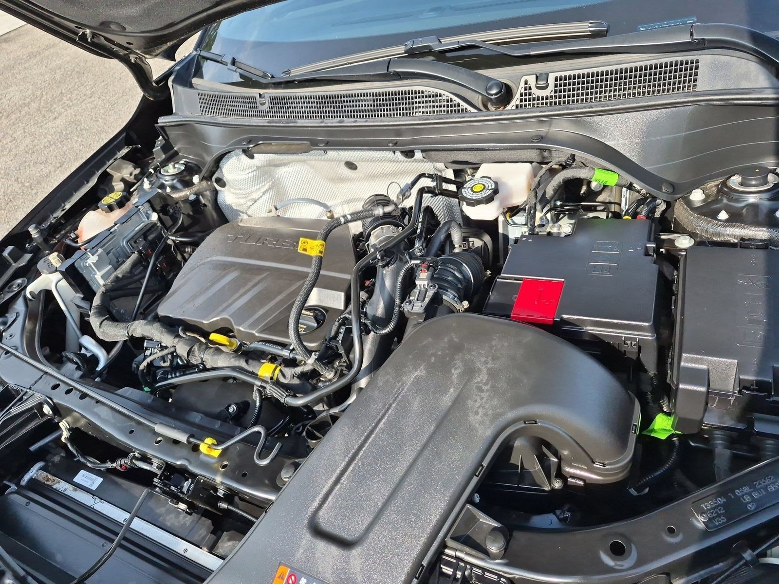 Used 2025 Buick Envista Preferred w/ Convenience II Package FWD image 29