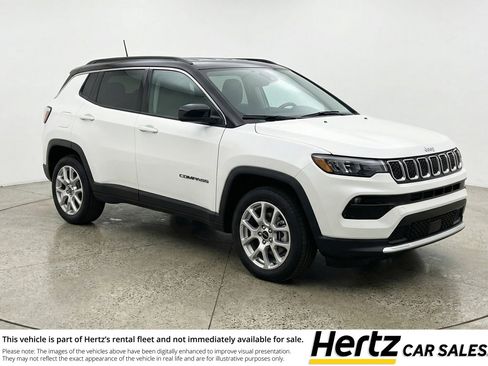 Used 2025 Jeep Compass Limited AWD/4WD image 1