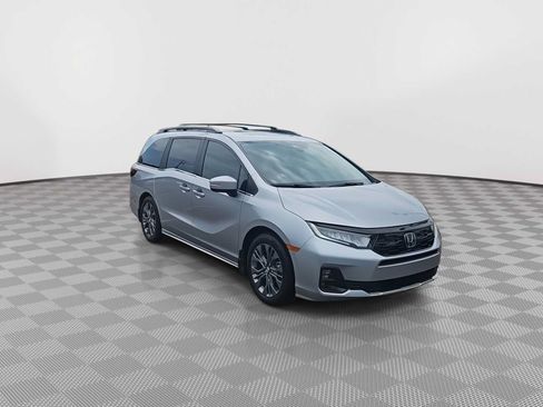 Certified 2026 Honda Odyssey Touring image 2