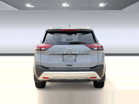 Used 2023 Nissan Rogue Platinum w/ Platinum Premium Package FWD image 10
