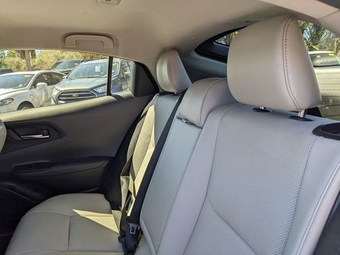 Used 2023 Toyota Prius XLE image 17