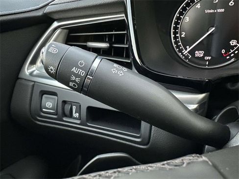 Certified 2024 Cadillac XT5 Luxury w/ LPO, Floor Liner Package image 41