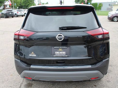 Used 2021 Nissan Rogue SV AWD/4WD image 4