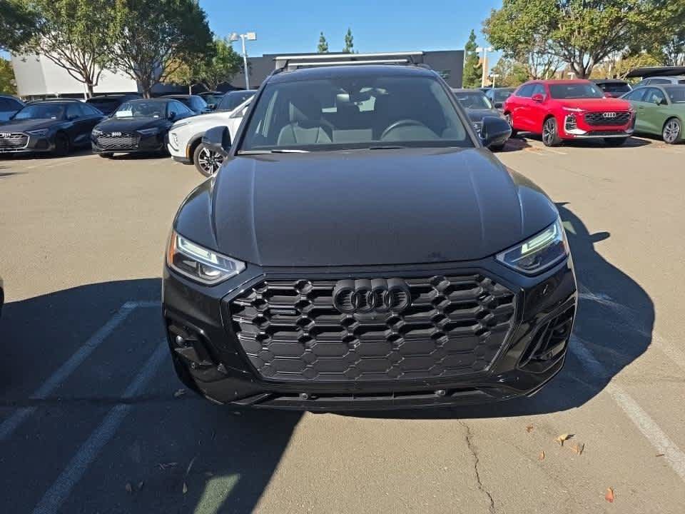 Used 2024 Audi Q5 2.0T Premium Plus AWD/4WD image 2