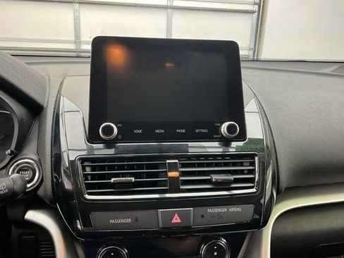 Used 2024 Mitsubishi Eclipse Cross LE AWD/4WD image 10