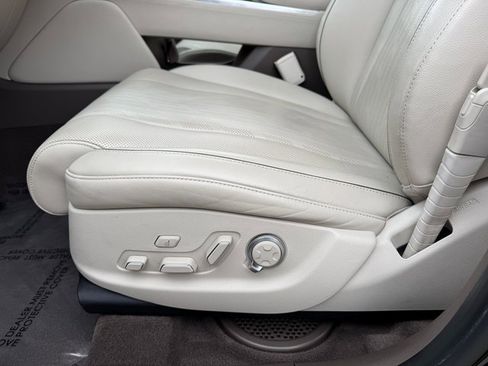 Used 2023 Genesis GV80 2.5T w/ Prestige Package image 15