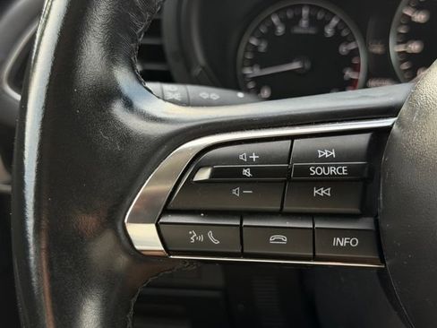 Used 2025 MAZDA MAZDA3 s FWD image 21