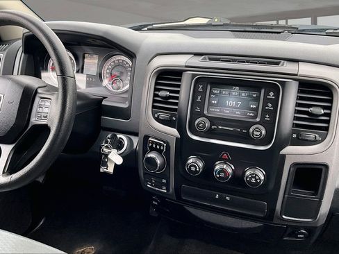 Used 2015 RAM 1500 Express AWD/4WD image 7
