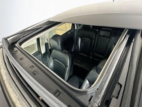 Used 2019 Ford Edge SEL w/ Equipment Group 201A image 20