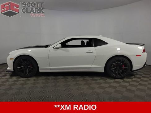 Used 2015 Chevrolet Camaro SS w/ SS Performance Package RWD image 5