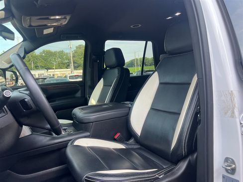 Used 2021 Chevrolet Tahoe LS AWD/4WD image 6