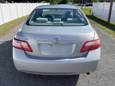 Used 2008 Toyota Camry LE FWD image 6