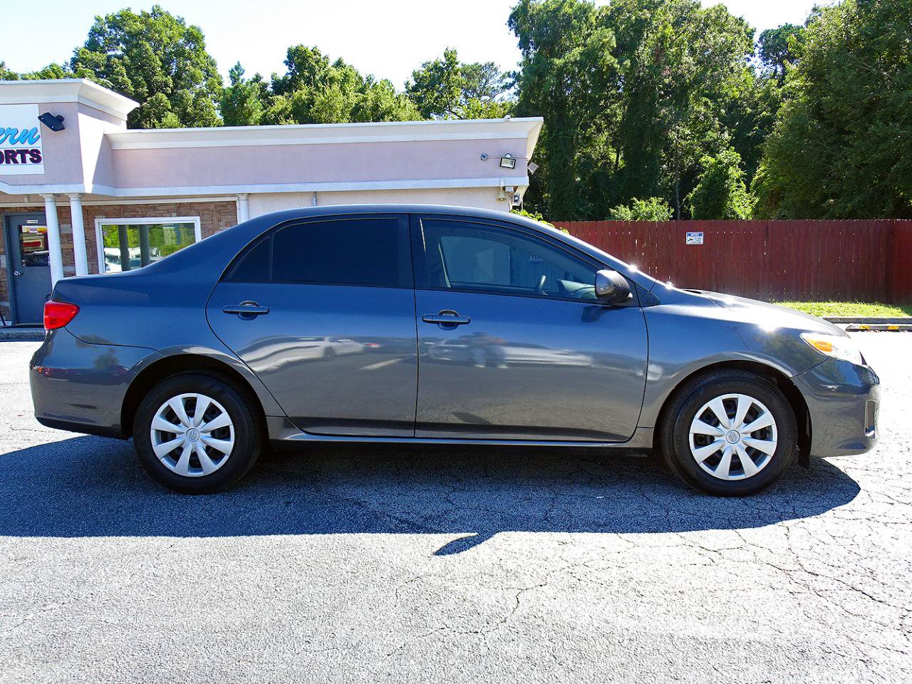 Used 2011 Toyota Corolla LE FWD image 8