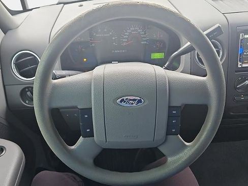 Used 2006 Ford F150 XLT image 23
