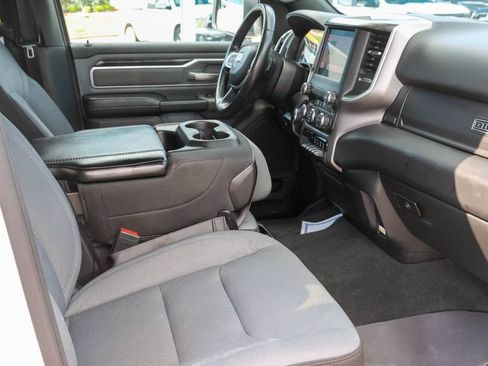 Used 2023 RAM 1500 Big Horn AWD/4WD image 9