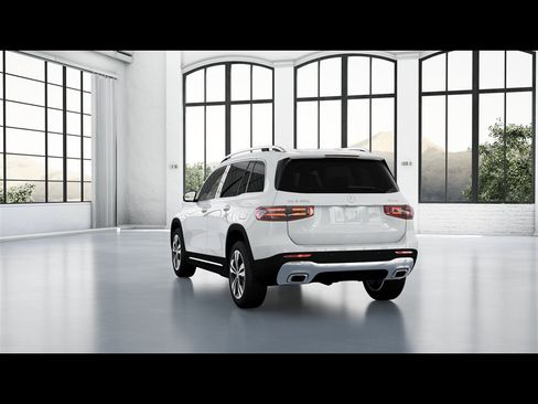 Certified 2026 Mercedes-Benz GLB 250 4MATIC image 22