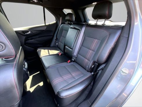 Used 2023 Chevrolet Equinox RS w/ LPO, Floor Liner Package FWD image 24
