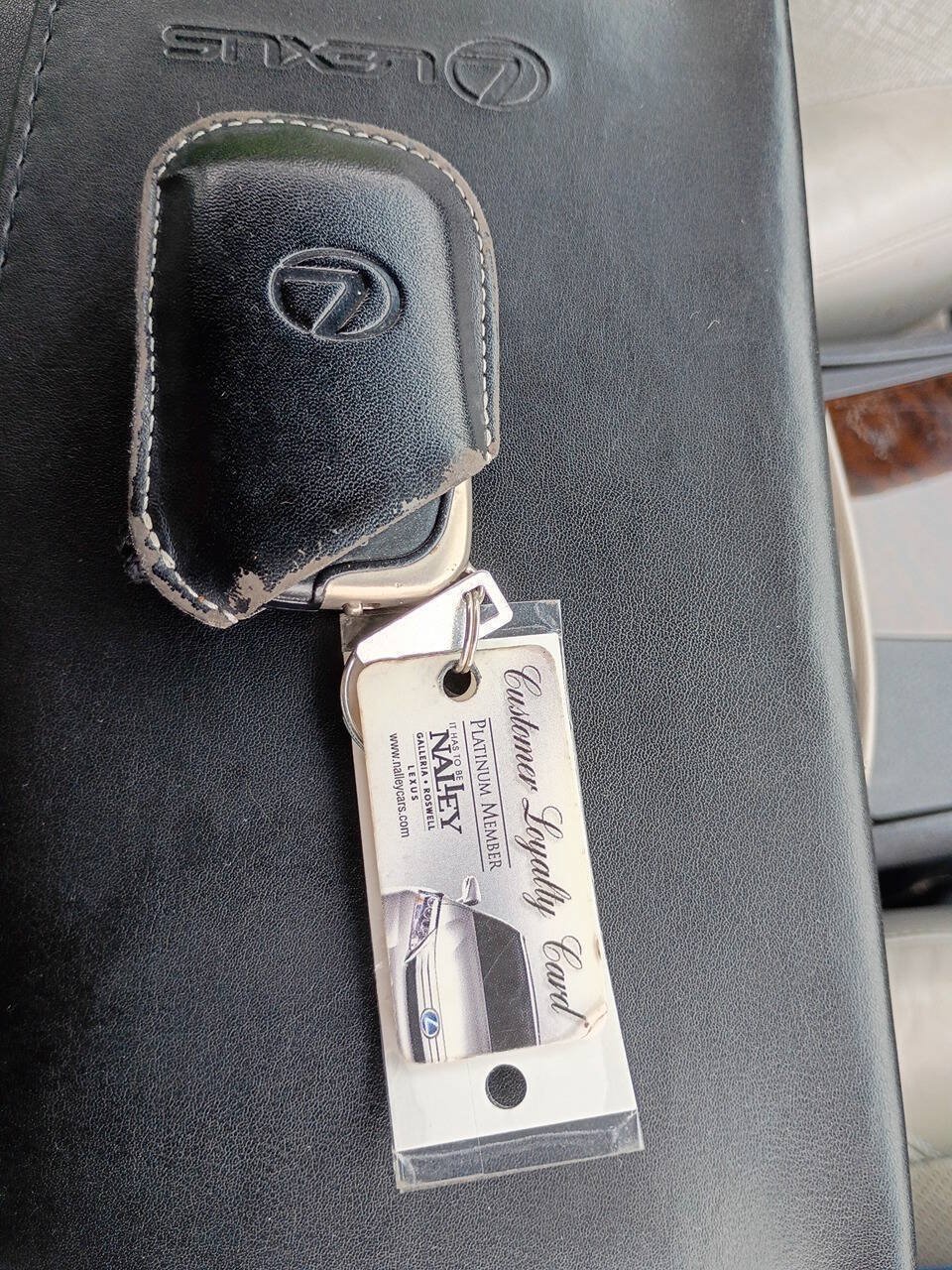 Used 2010 Lexus ES 350 w/ Preferred Accessory Package FWD image 34