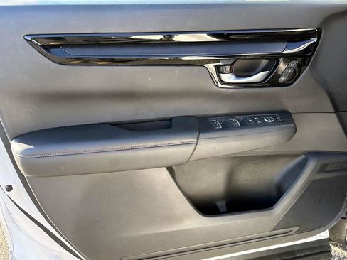 Used 2023 Honda CR-V Sport Touring image 16