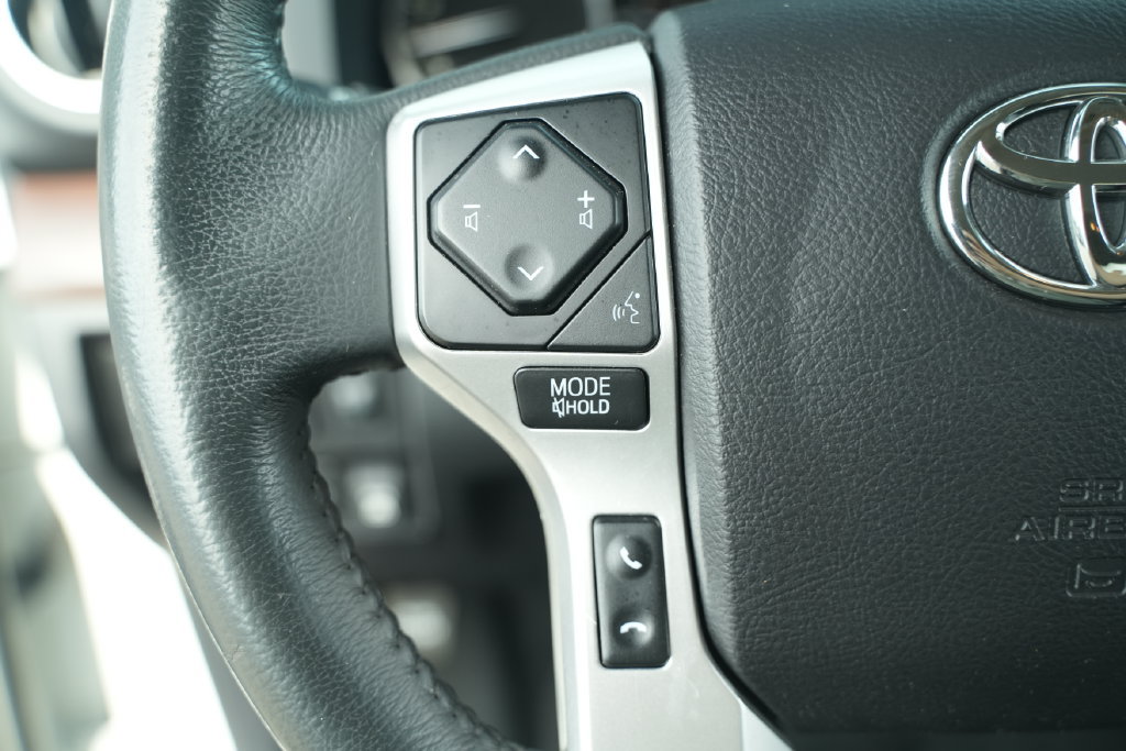 Used 2021 Toyota Tundra Limited w/ Limited Premium Package AWD/4WD image 35