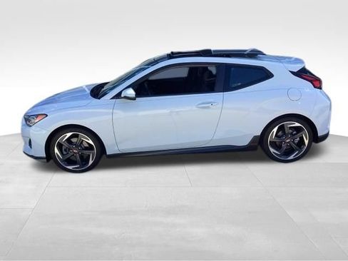 Used 2019 Hyundai Veloster Turbo FWD image 1