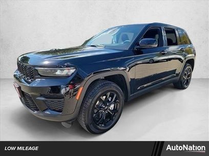 Certified 2025 Jeep Grand Cherokee Altitude