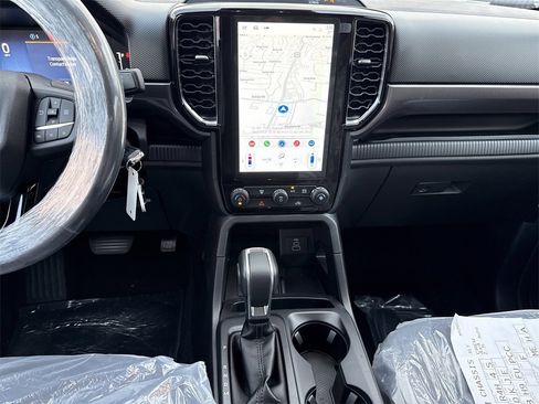 New 2025 Ford Ranger XLT w/ Technology Package image 15