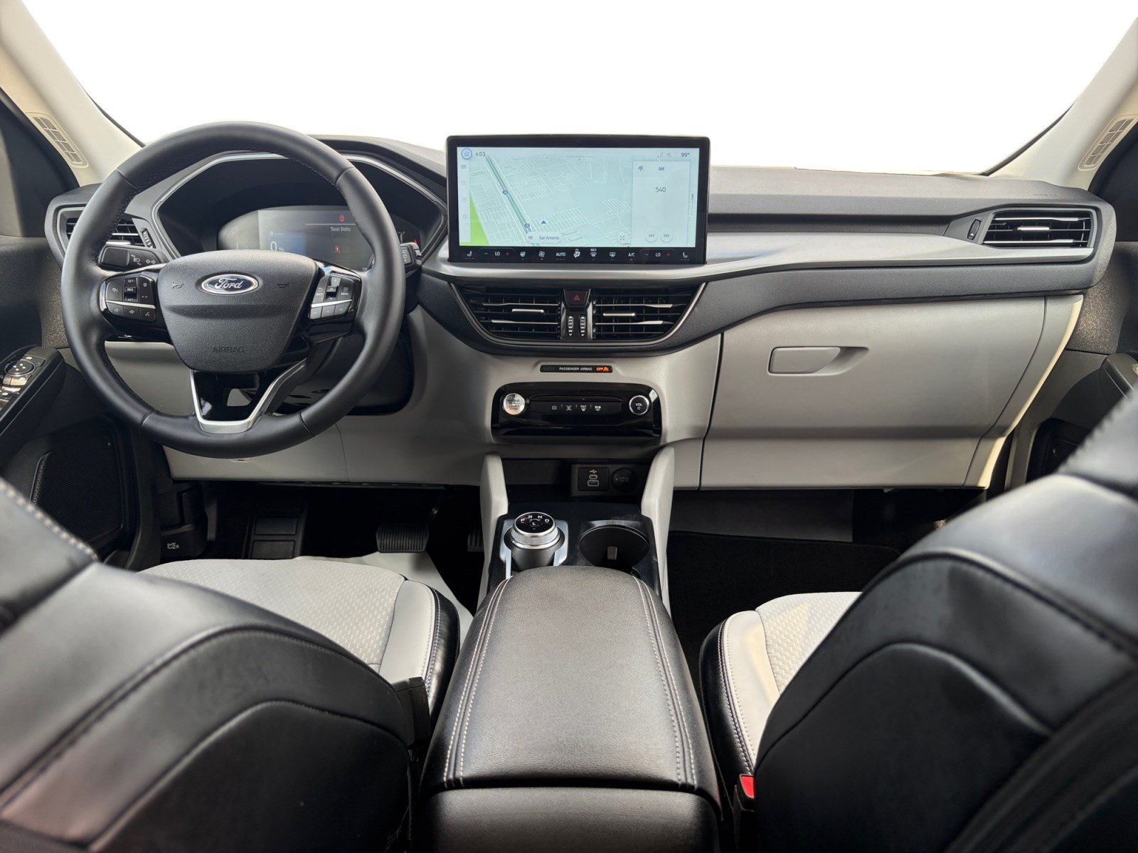 Certified 2025 Ford Escape SE FWD image 21