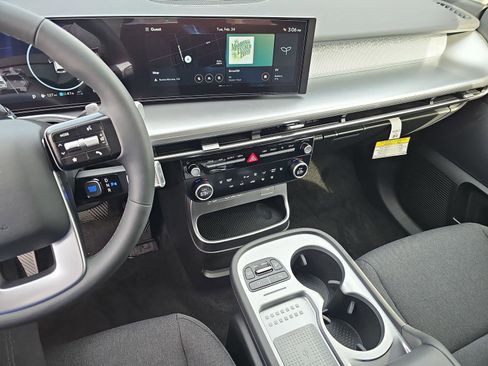 New 2026 Hyundai Ioniq 9 SE AWD/4WD image 24