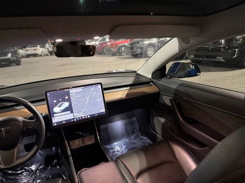 Used 2020 Tesla Model 3 Long Range image 23