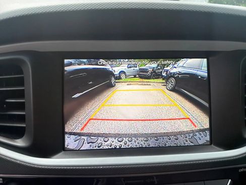 Used 2019 Hyundai Ioniq Electric FWD image 11