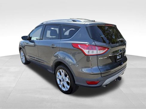 Used 2016 Ford Escape Titanium w/ Equipment Group 301A AWD/4WD image 4
