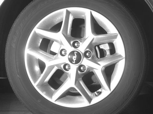Used 2025 Kia Soul LX w/ LX Technology Package FWD image 13