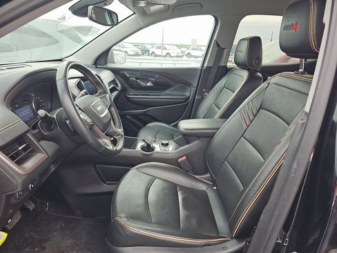 Used 2023 GMC Terrain AT4 image 5
