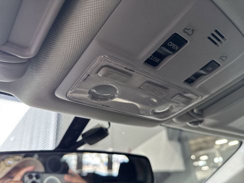 Used 2014 Toyota RAV4 XLE image 15