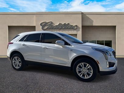 New 2026 Cadillac XT5 Luxury w/ LPO, Premium Carpet Package