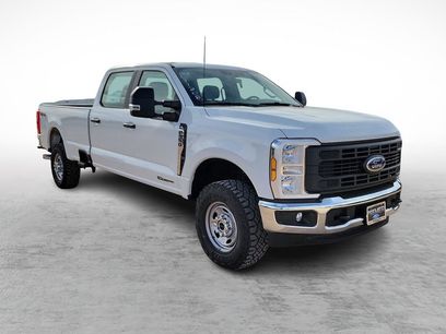New 2026 Ford F350 XL w/ XL Off-Road Package