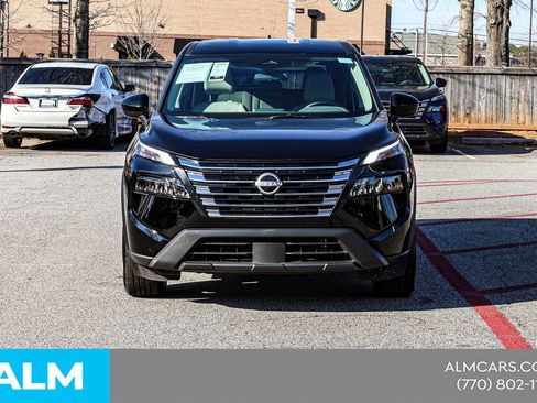 Used 2025 Nissan Rogue SV image 12