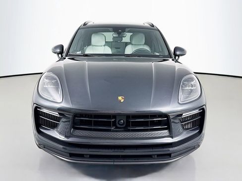 Certified 2024 Porsche Macan S AWD/4WD image 6